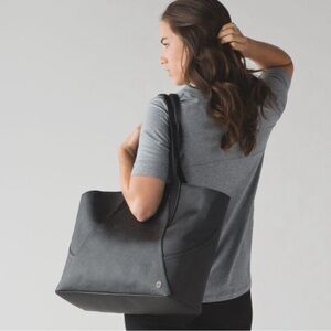 lululemon athletica Black Go Wild Tote